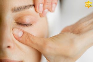 bam-huyet-lam-sang-mat-co-hieu-qua-khong-5