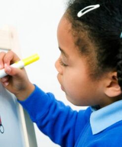 khoa-hoc-ve-tranh-phong-cach-hoa-sy-cho-tre-em