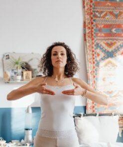 gia-tri-khoa-hoc-yoga-cho-phu-nu-tuoi-trung-nien