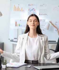 thong-tin-khoa-hoc-yoga-van-phong-thu-gian-ngay-tai-cho